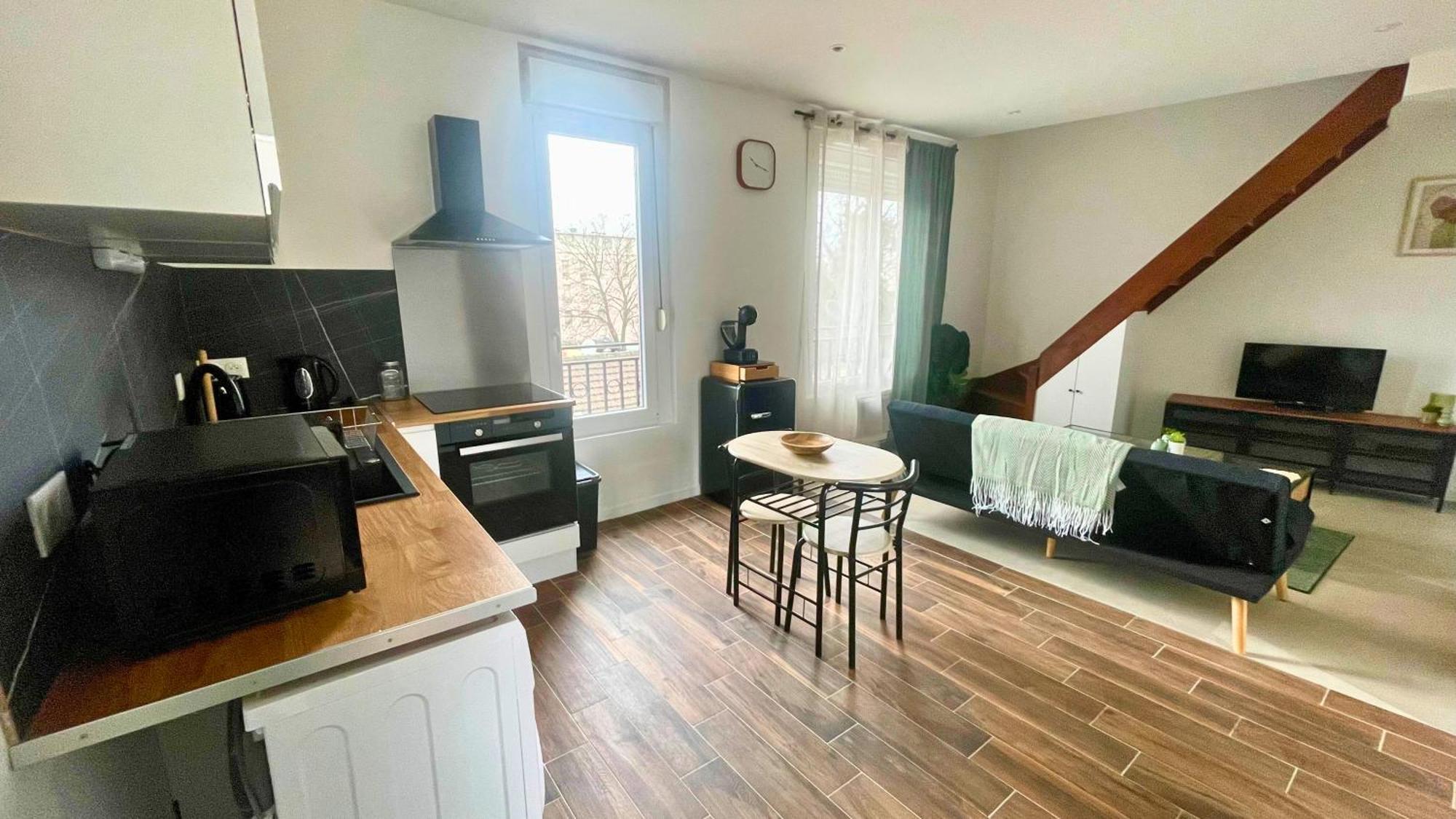 Pleyel Cosy Apartment Saint-Denis  Ngoại thất bức ảnh