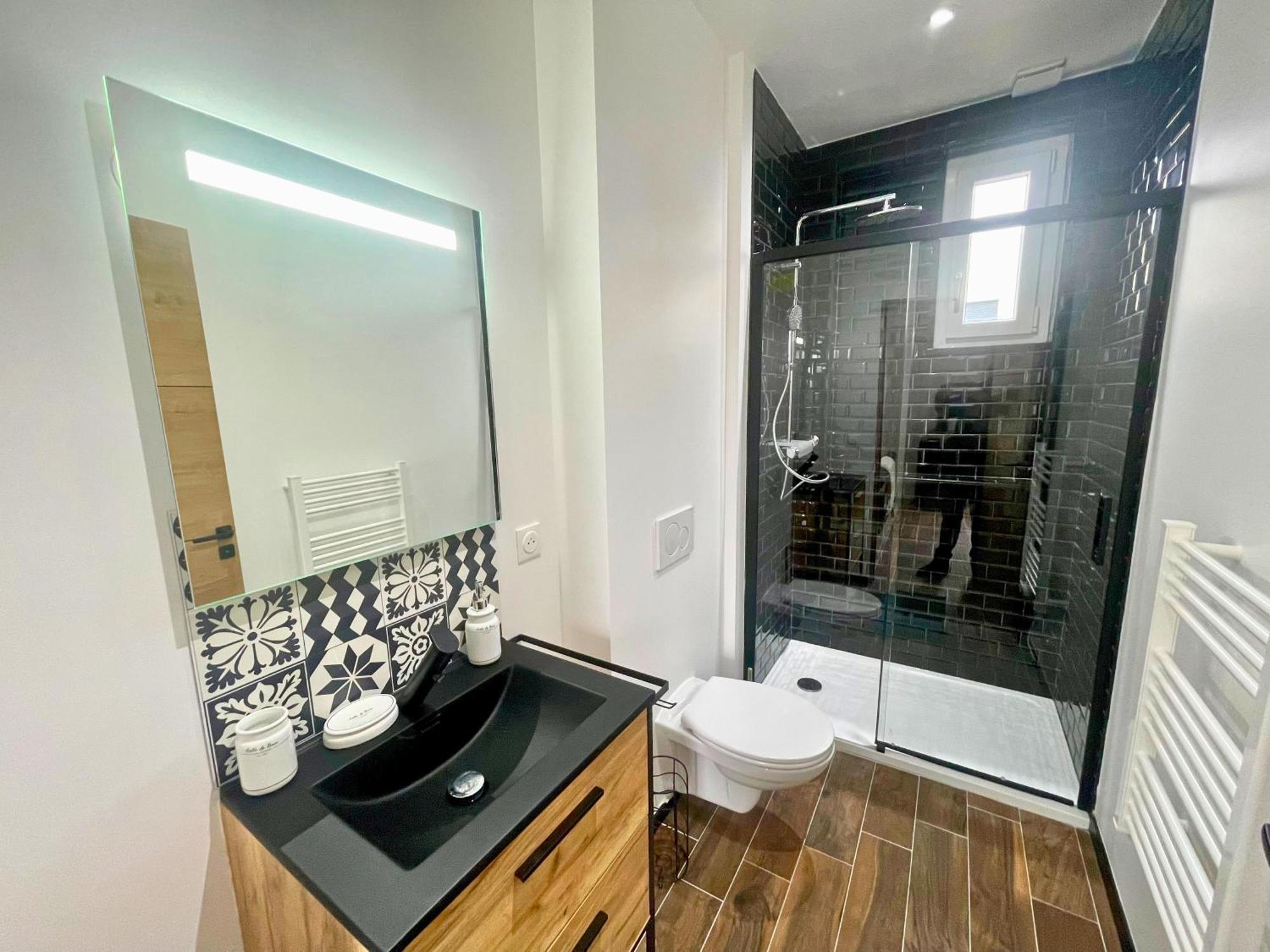 Pleyel Cosy Apartment Saint-Denis  Ngoại thất bức ảnh